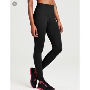 Knockout VSX Sport Victoria’s Secret Tights